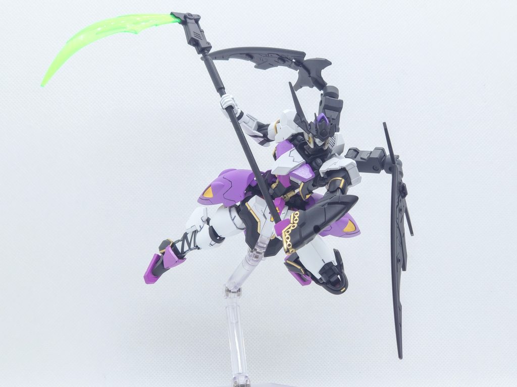 ビームサイズ悪魔のイメージから武装に選びました。