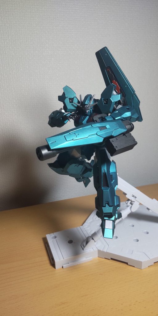 HGガンダムルブリスウル–3枚目/制作者:@erVBclkvswQ51lq