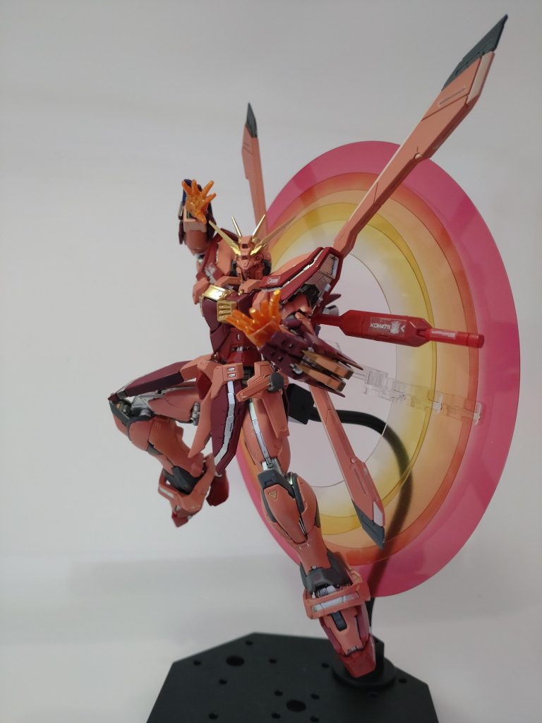 ポーズは思いつかないので説明書にあるもので