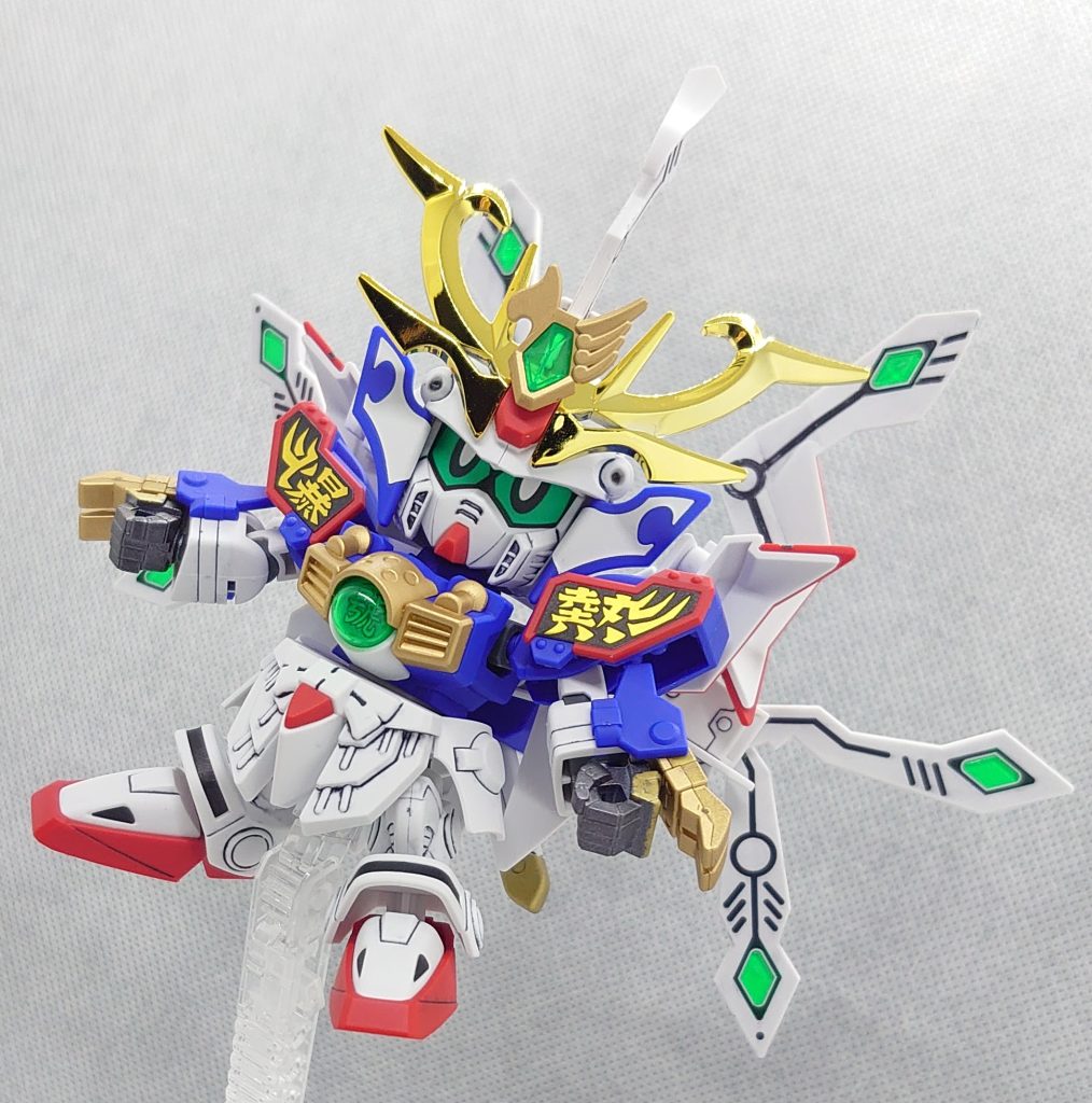 基本的にはゴッドガンダム意匠なんでしょうけど、どことなくシャイニングガンダムイメージがあるように感じるのは私だけでしょうか?