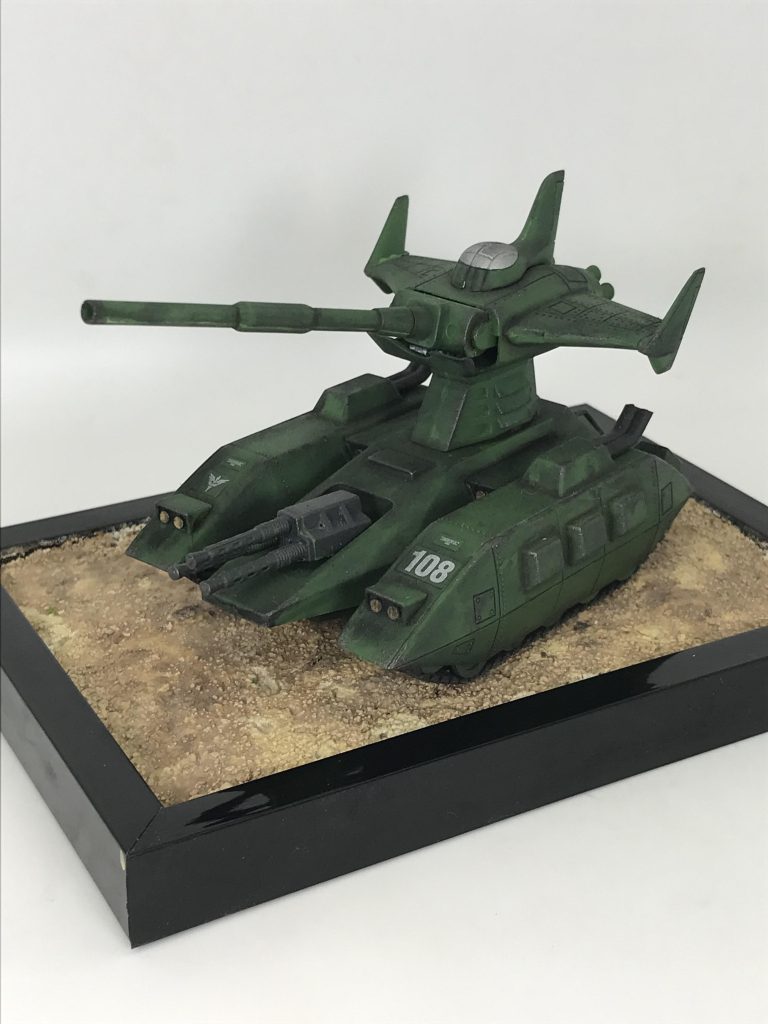 ガルパンは各高校のテーマ曲が…モチーフになっている国の軍歌や行進曲になっているのですよね…その軍歌が戦車が編隊を組んで走行するシーンで流れるのですが…ミリタリー好きにはたまらない演出です😍