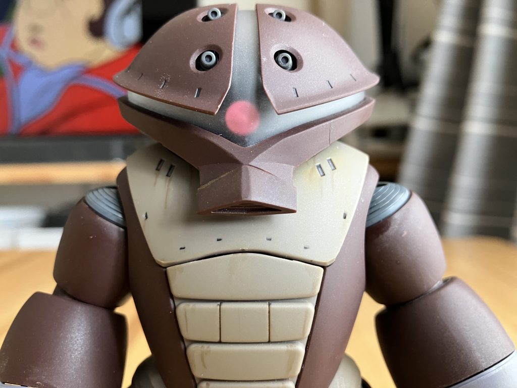 そんなに古そうにしたくなかったのでチッピングはせずにリアルタッチマーカーブラウンで錆風にしました！　　アッガイかっこかわいい…今回はこれで終わります！見てくれてありがとうー😊