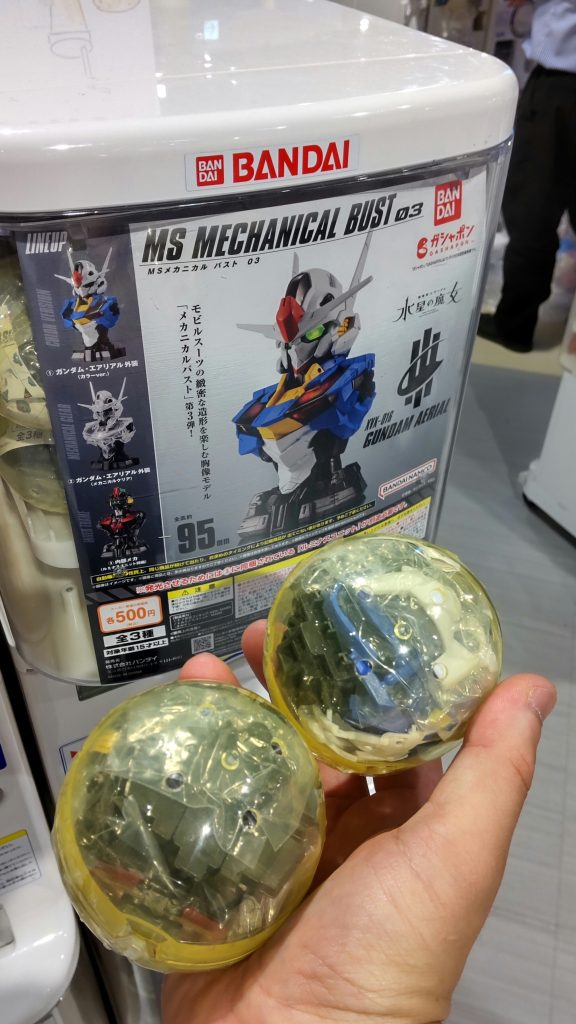 2回まわしてカラーとメカフレームゲット！このくじ運の良さを宝くじに。。。  いや、ここでいい！w