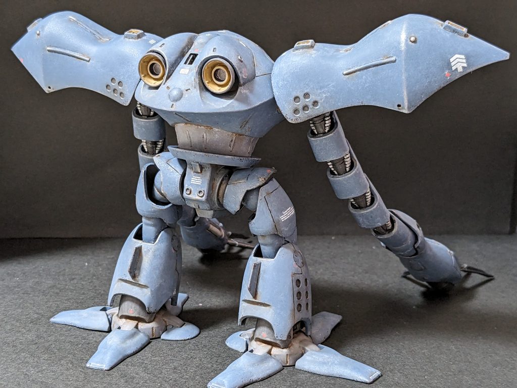 【背面】節々にステインブラウンで錆垂れ表現を加えつつ、水泳部なのでチッピングとスス表現は抑え目に。