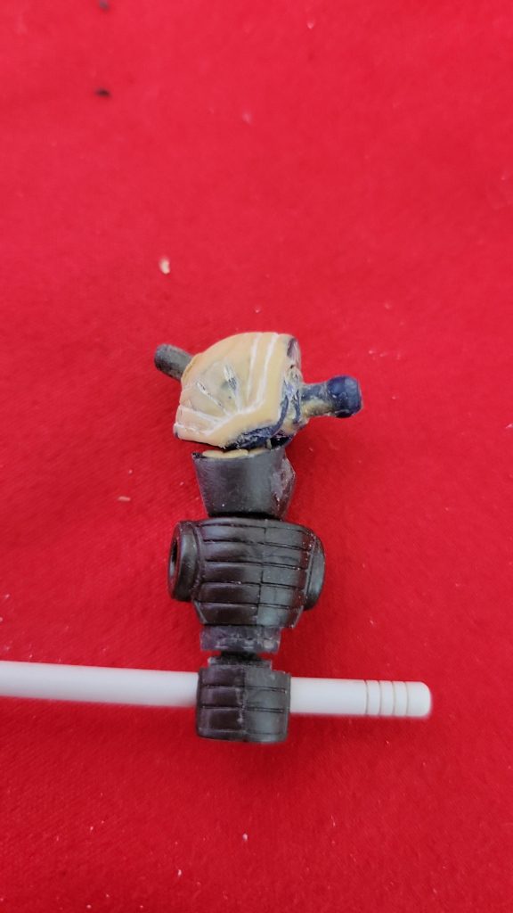 アーム部分はクリスタルソイルシールキャップと混合充填土を使用し、接着剤盗み位置を復元します。