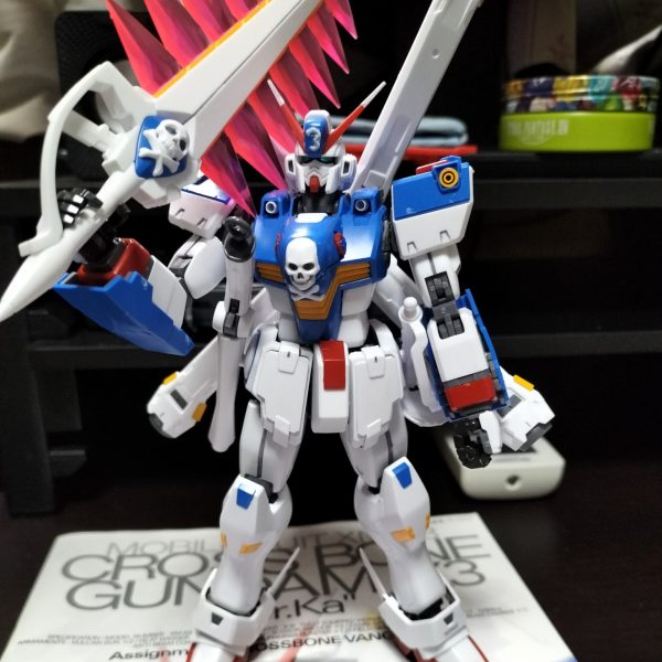 クロスボーンガンダム3号機