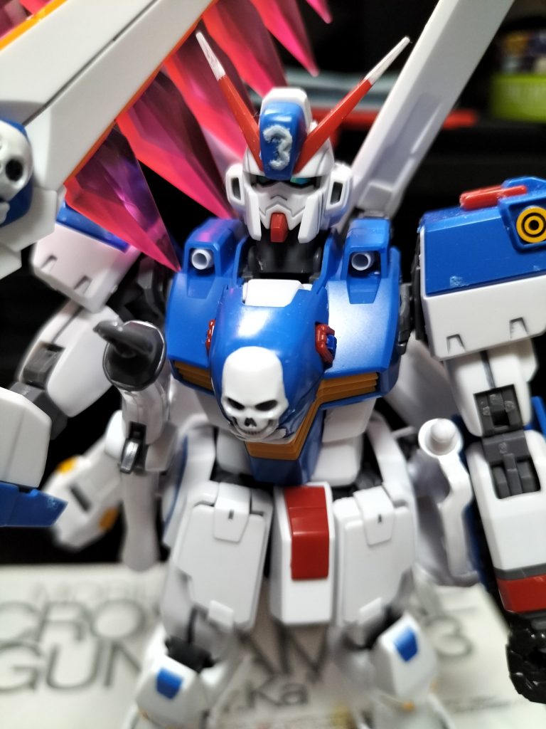 クロスボーンガンダム3号機–2枚目/制作者：F90