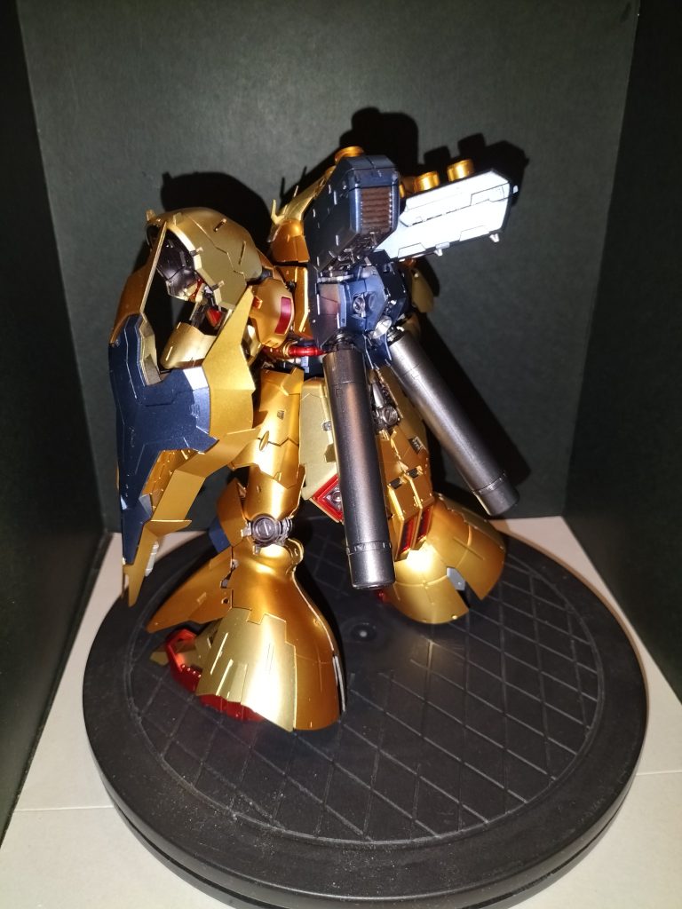 クワトロ・バジーナ専用 サザビー–3枚目/制作者:俺がガンダムだ