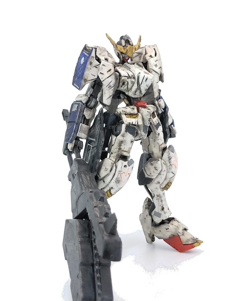 水転写デカールを貼った後、ウエザリングカラーでウオッシング。