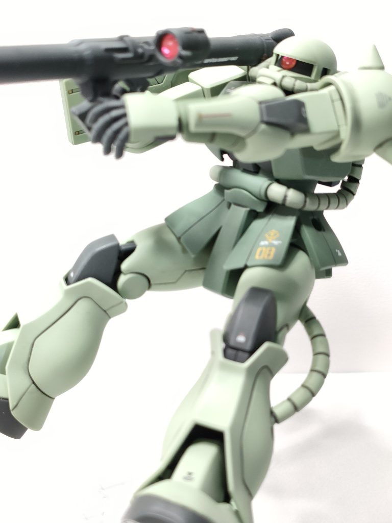 ザク2リバイブ版 成形色 筆塗り部分塗装仕上げ–5枚目/制作者:ojisan