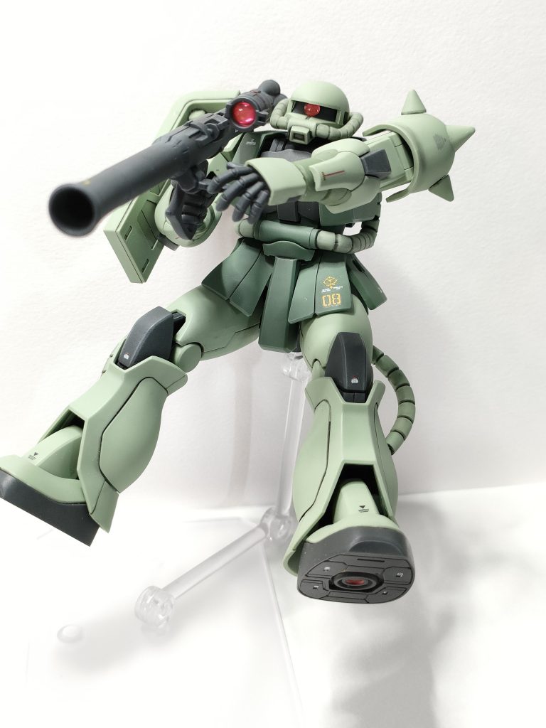 ザク2リバイブ版 成形色 筆塗り部分塗装仕上げ–4枚目/制作者:ojisan