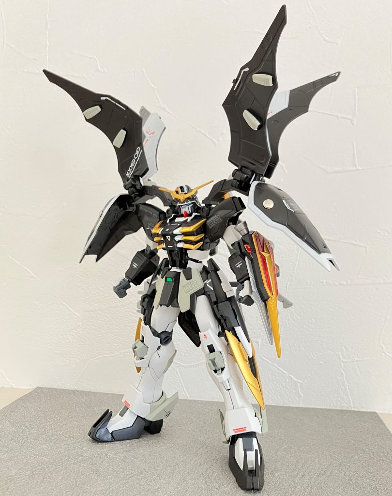 デスサイズヘルのHGとMGをミキシングしました。とても良くまとまったと思います。