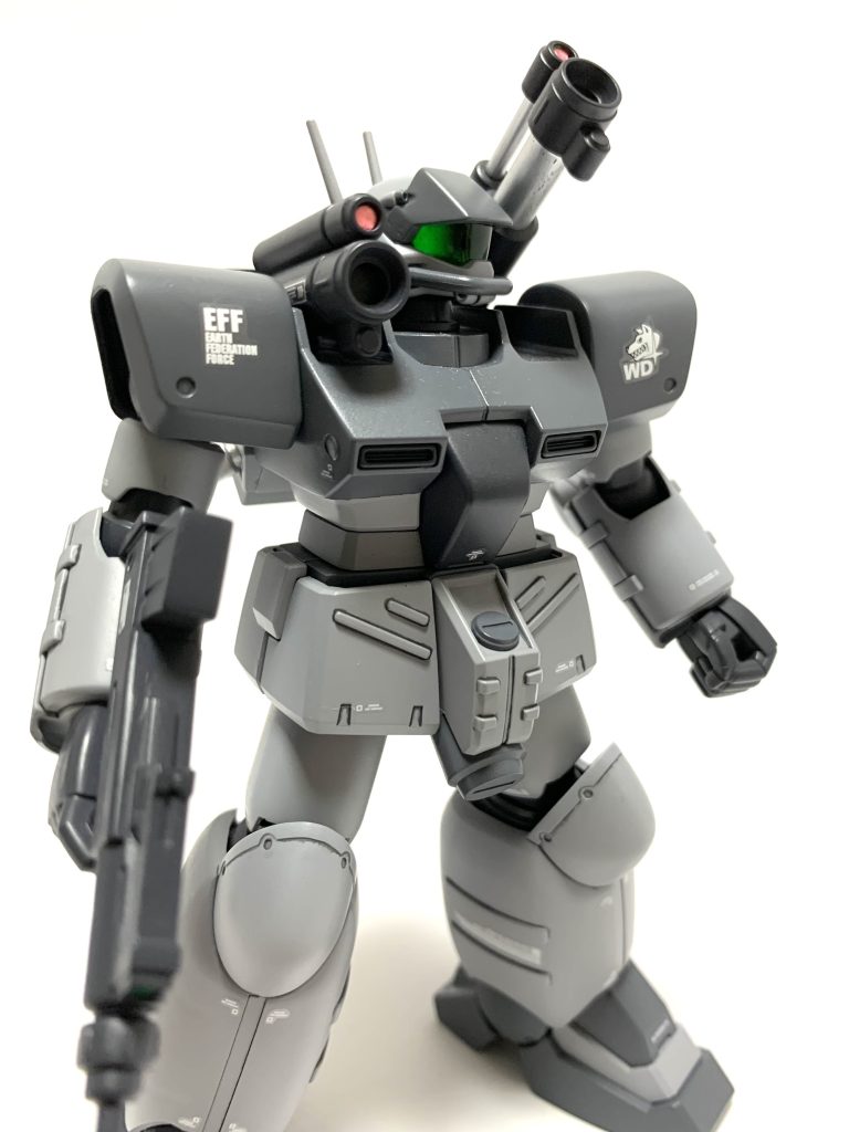 ジムとガンキャノン量産型のカメラもクリアグリーンにしたくてパーツを複製。100均のおゆまるとクリアレジンで作成、アクリジョンのクリアグリーンで筆塗りしました。うまいこと出来たと思います。