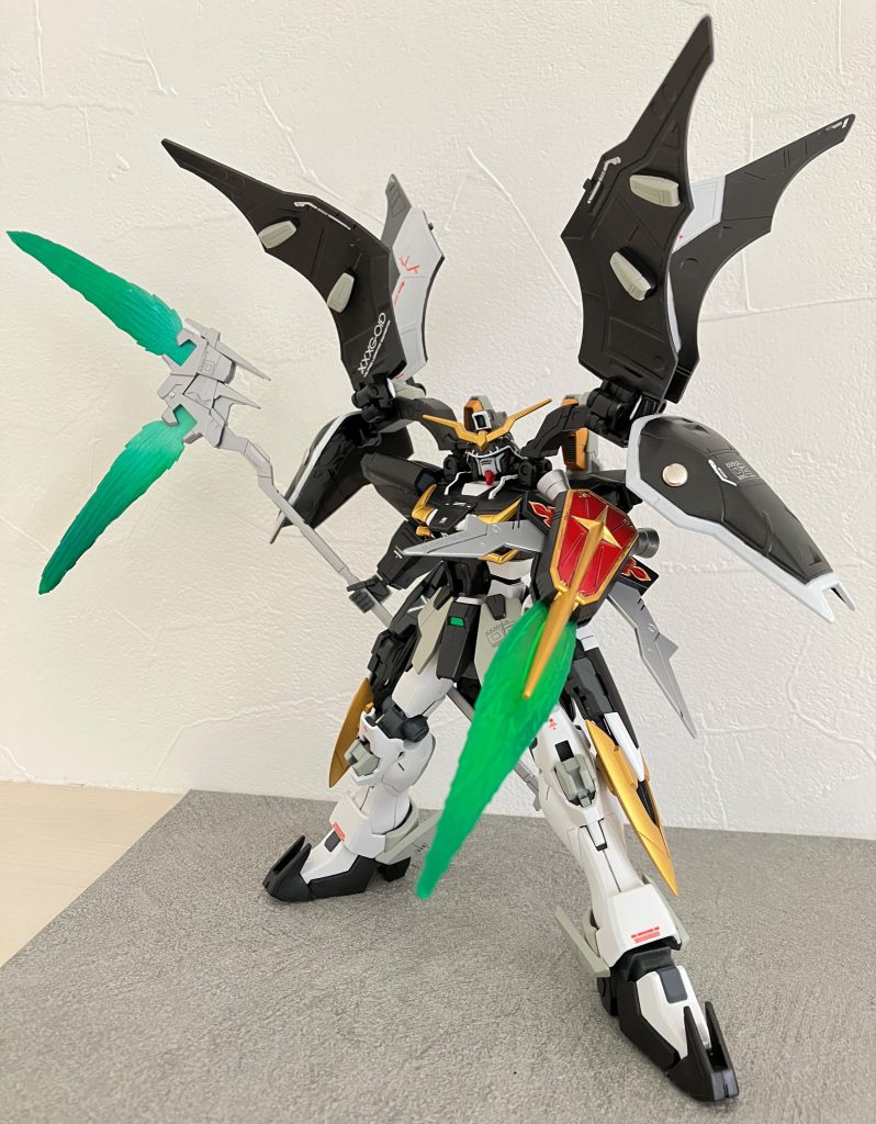 武装展開してエフェクトパーツ付きにビームサイズは低出力バージョンも製作