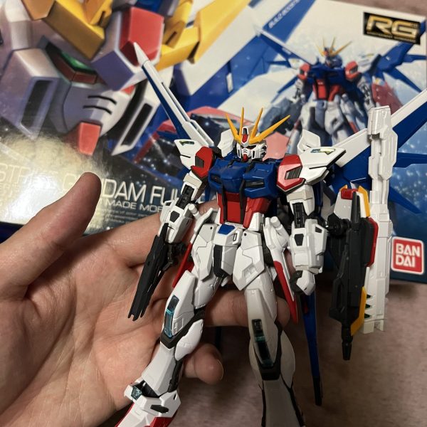 RGビルドストライクガンダム