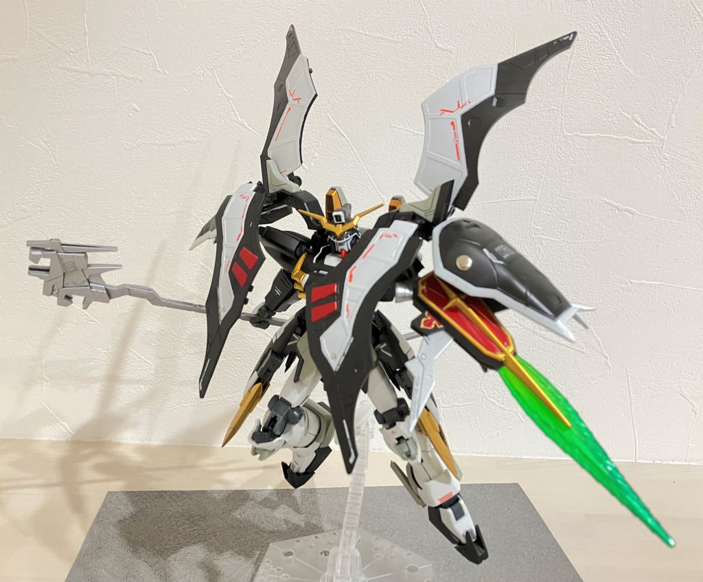 アクティブクロークが自在に動かせるのでポージングもバッチリ決めてます★