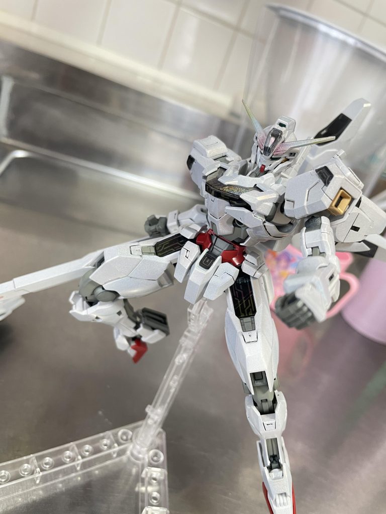 カッコいいんですけど、なんか物足りない…機会があれば作り直して塗装しなおしてみよっかなぁと思ったり…