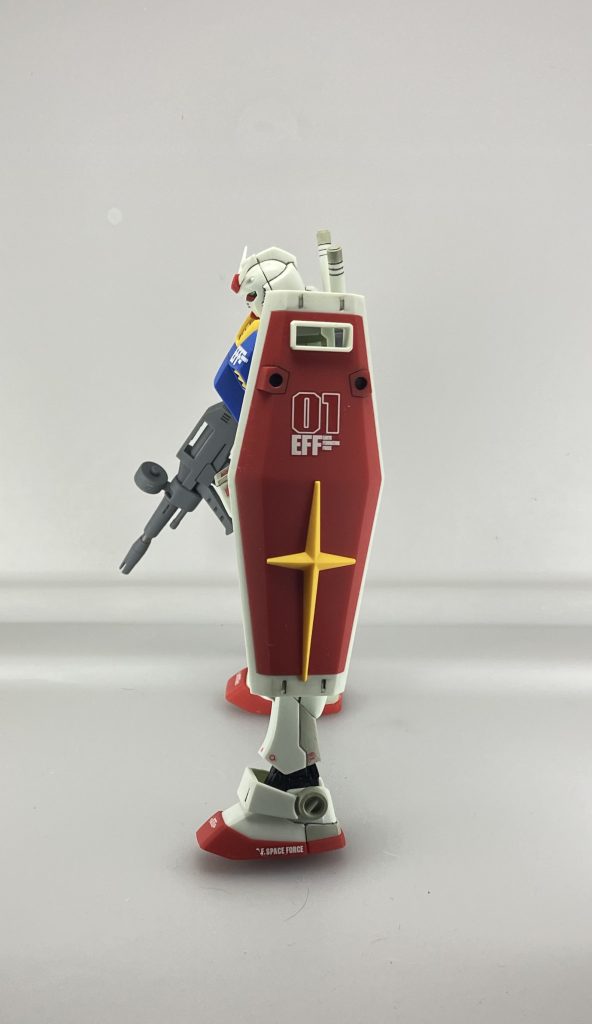 HGガンダム–4枚目/制作者：こぐ太郎