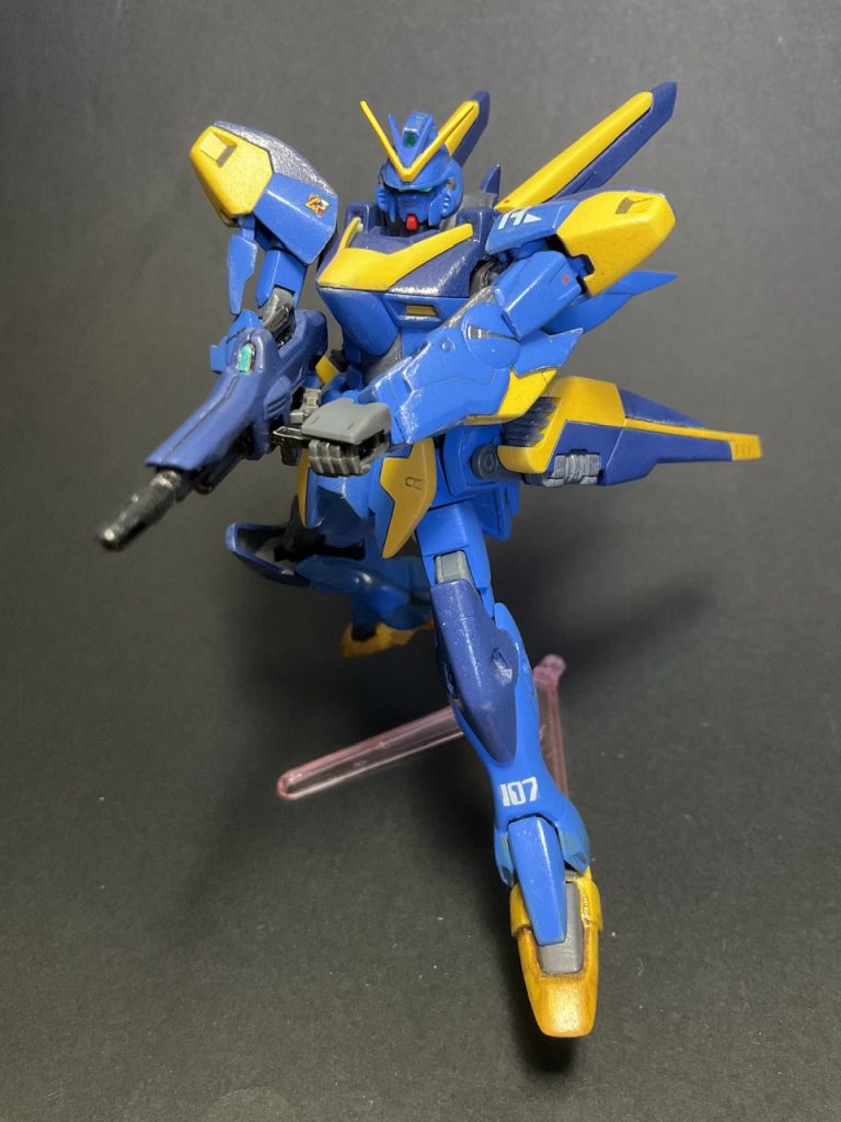 ライフル両手持ち、これがやりたくてF91の武装にしました。