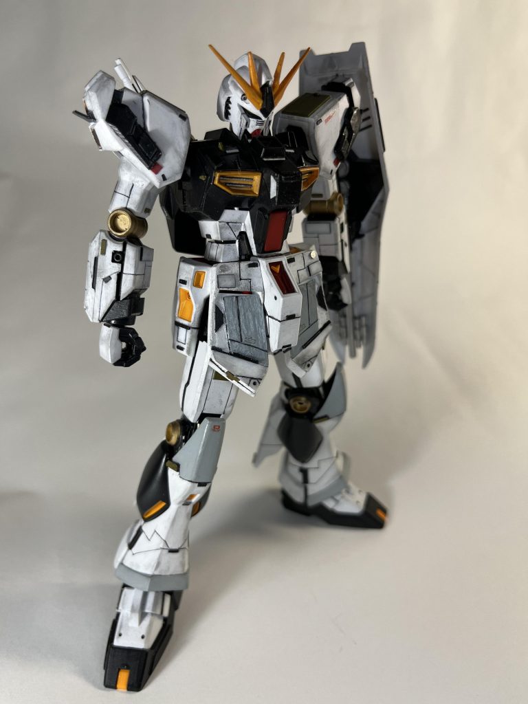 EG  RX-93  νガンダム–3枚目/制作者：mame.chibi