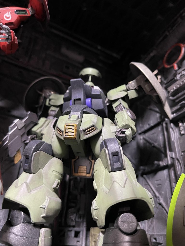 ザクっぽい塗装にしたけどやっぱり好き❤️