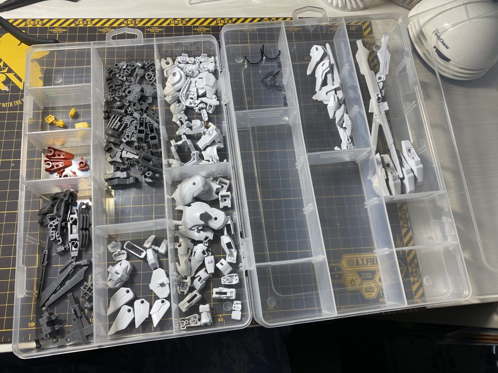 パーツ切り出し