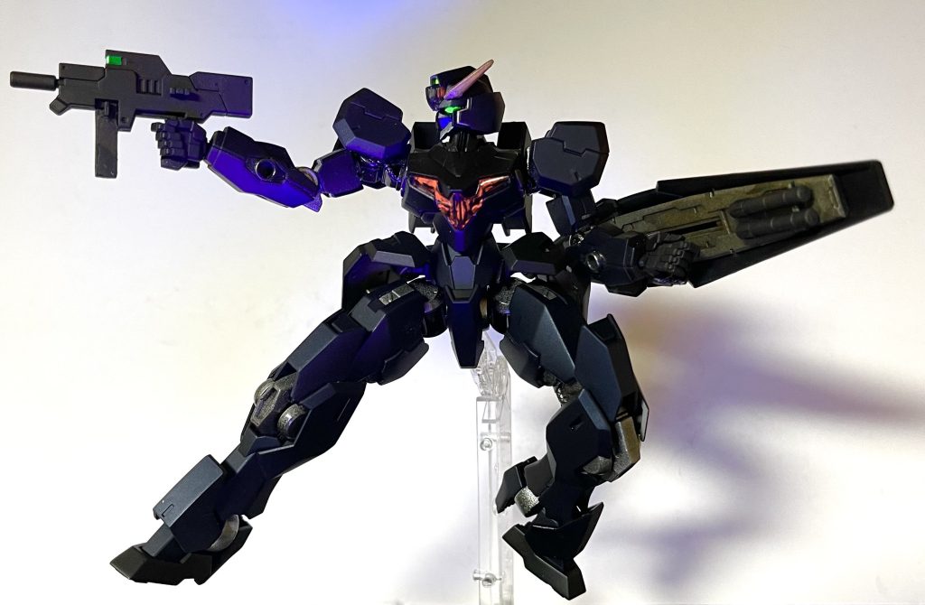 ブラックライトでビカーン‼️