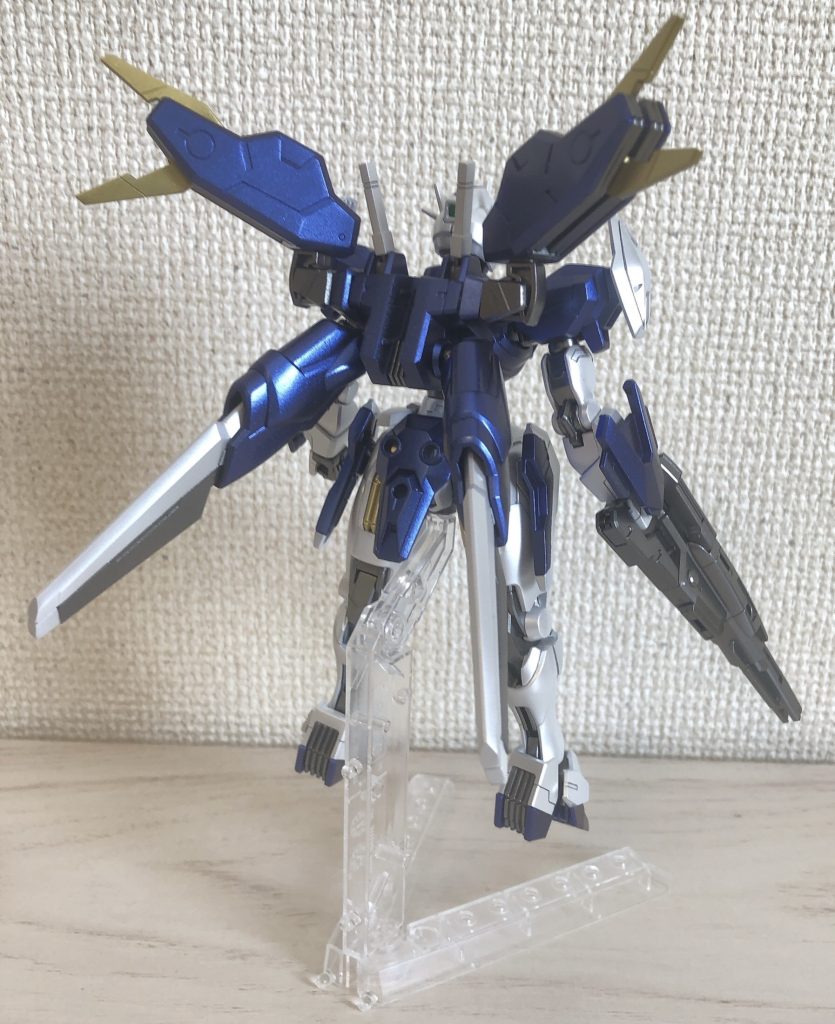 青は偏光パールの奴で青と青紫に変わるものだが写真では分かりにくい