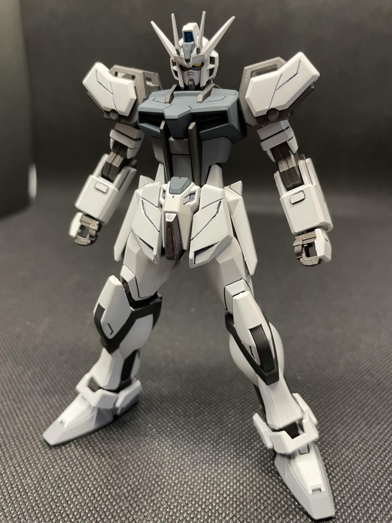 家に沢山ストライクはあるのですが、ディアクティブモードはあまりなかったので全塗装でそのカラーにしました