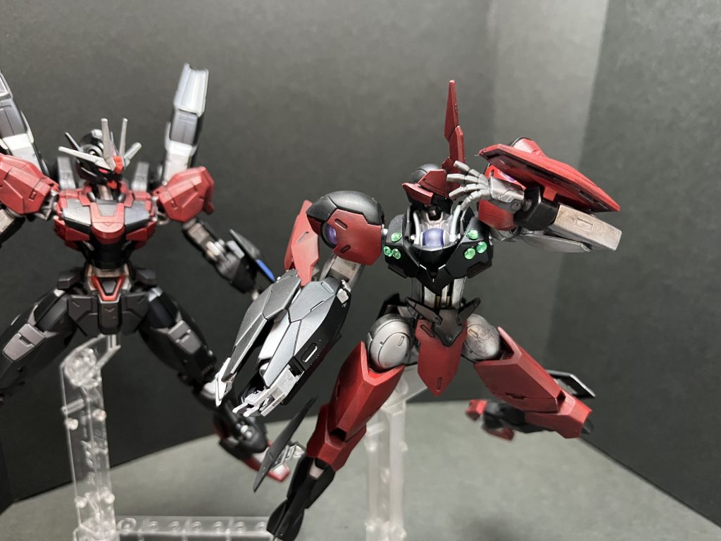 ルクシオン『3.2.1…閃光弾、発射エビル『目眩しだと⁉︎ふざけるなぁぁぁぁ!エリクト?『ふふっ、ばいバイ。