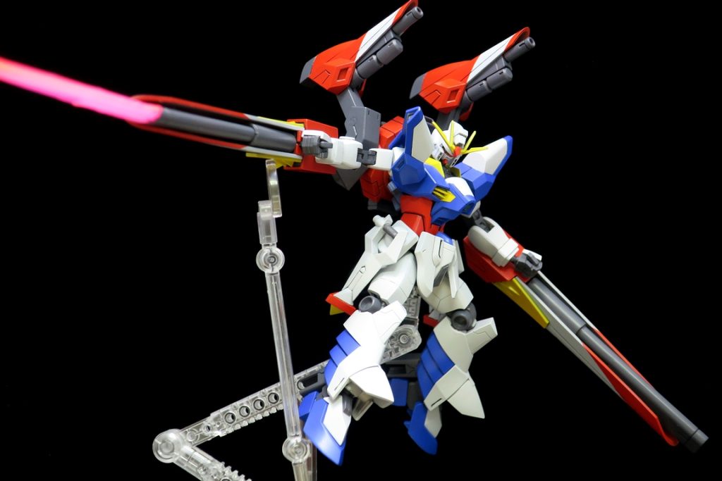 ビームソード薙ぎ払い重量に負けるのでスタンド一つ増やしています。