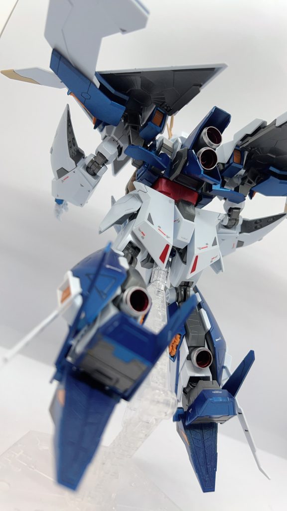 高速で飛んでいる感じがしますよ。