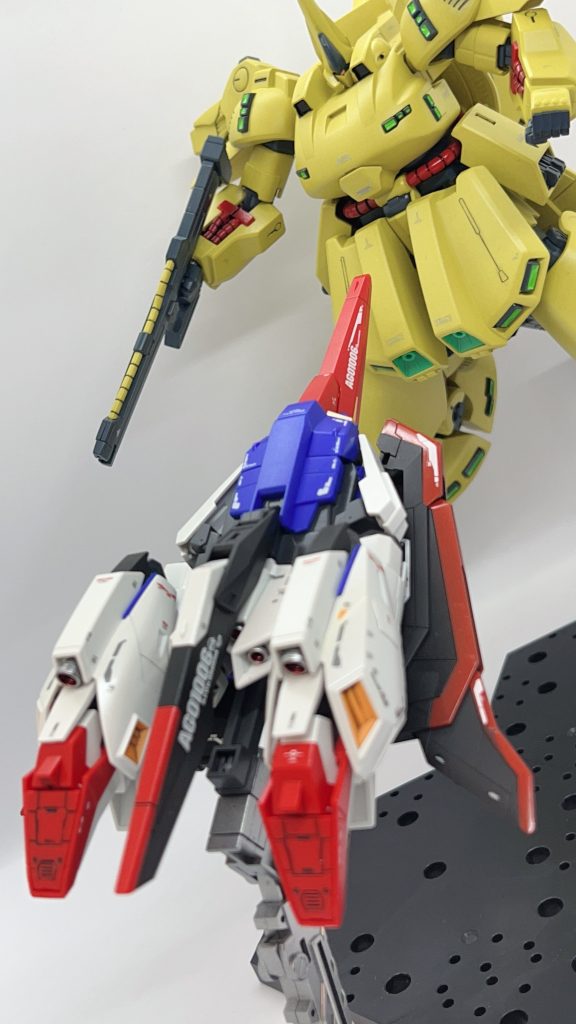 気をつけてウェブライダーに組み変えましたが、一瞬で傷が付きました。