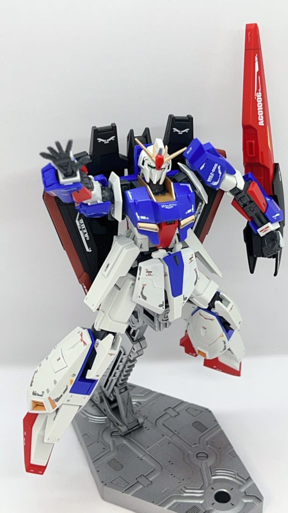 この写真の手はMSハンド03(連邦系・Sサイズ)を使用しています。