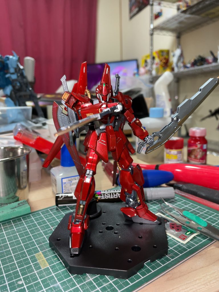 MSN-00100 百式 red strike–3枚目/制作者：薩摩模型塗装工務店
