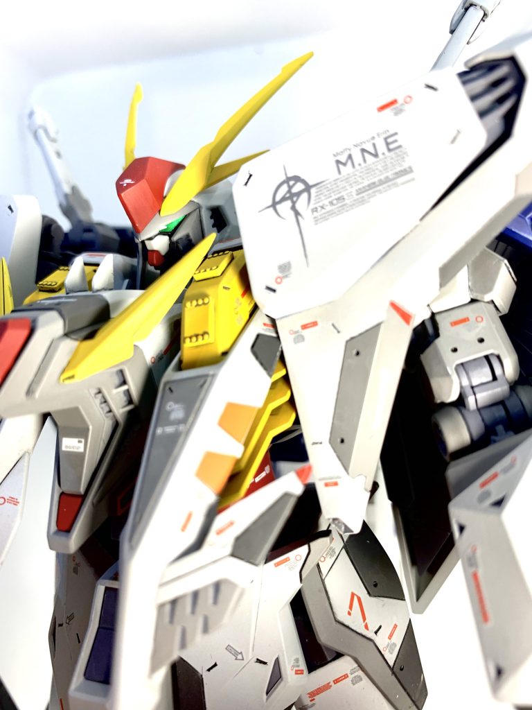 大量のデカールは苦労しました。