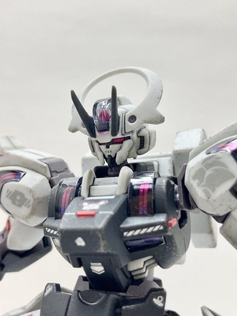 ガンダムシュバルゼッテ–9枚目/制作者：レン@筆塗り部分塗装