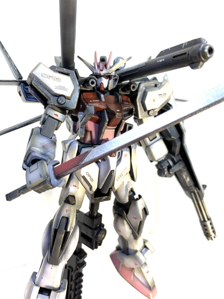 HGCEのスマートなスタイルもいいですが旧HGのどっしりスタイルもかっこいいですね。最後まで見ていただきありがとうございました。