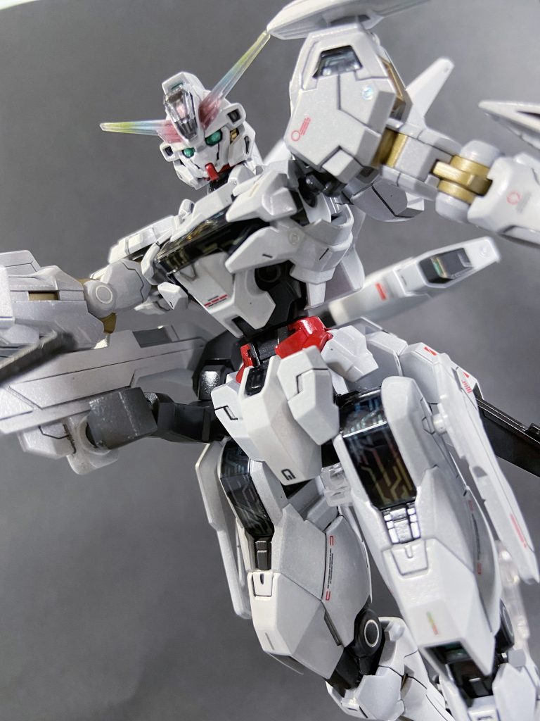 目をレジンでクリアで立体的にしたことで、可愛い感じになったような気がします。