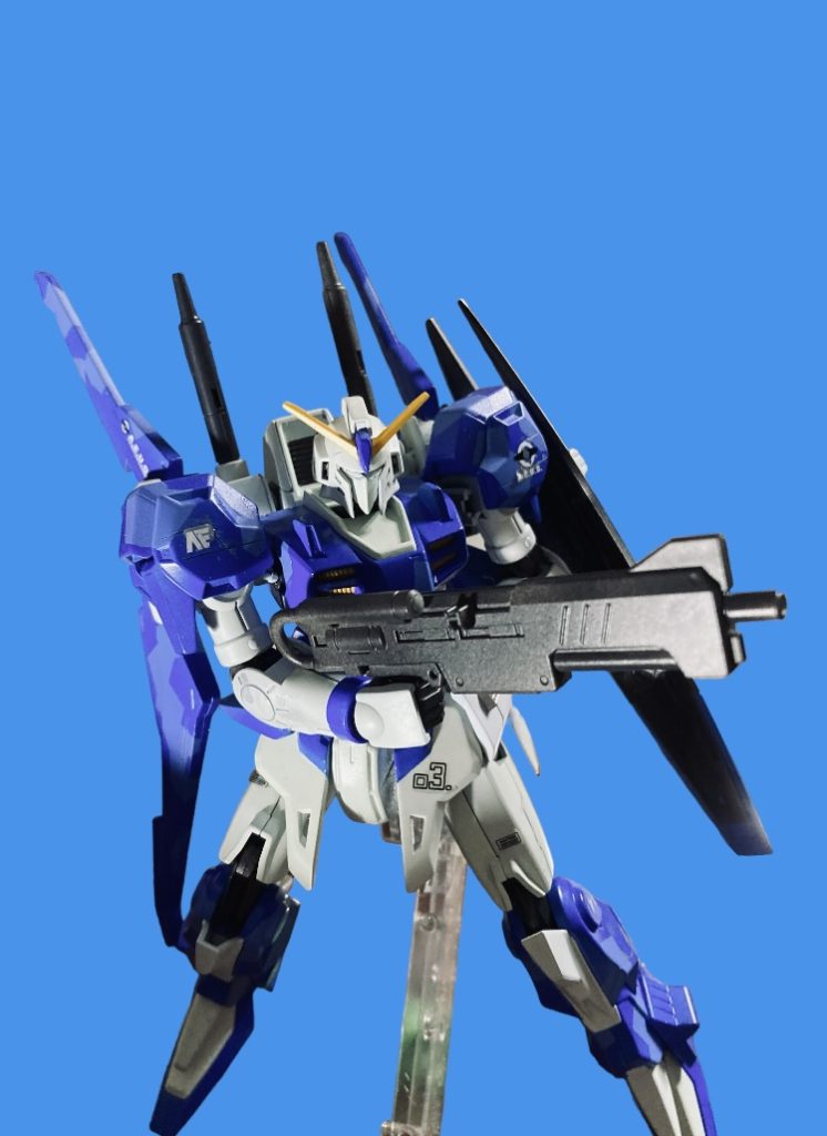 エゥーゴ仕様をイメージしてます