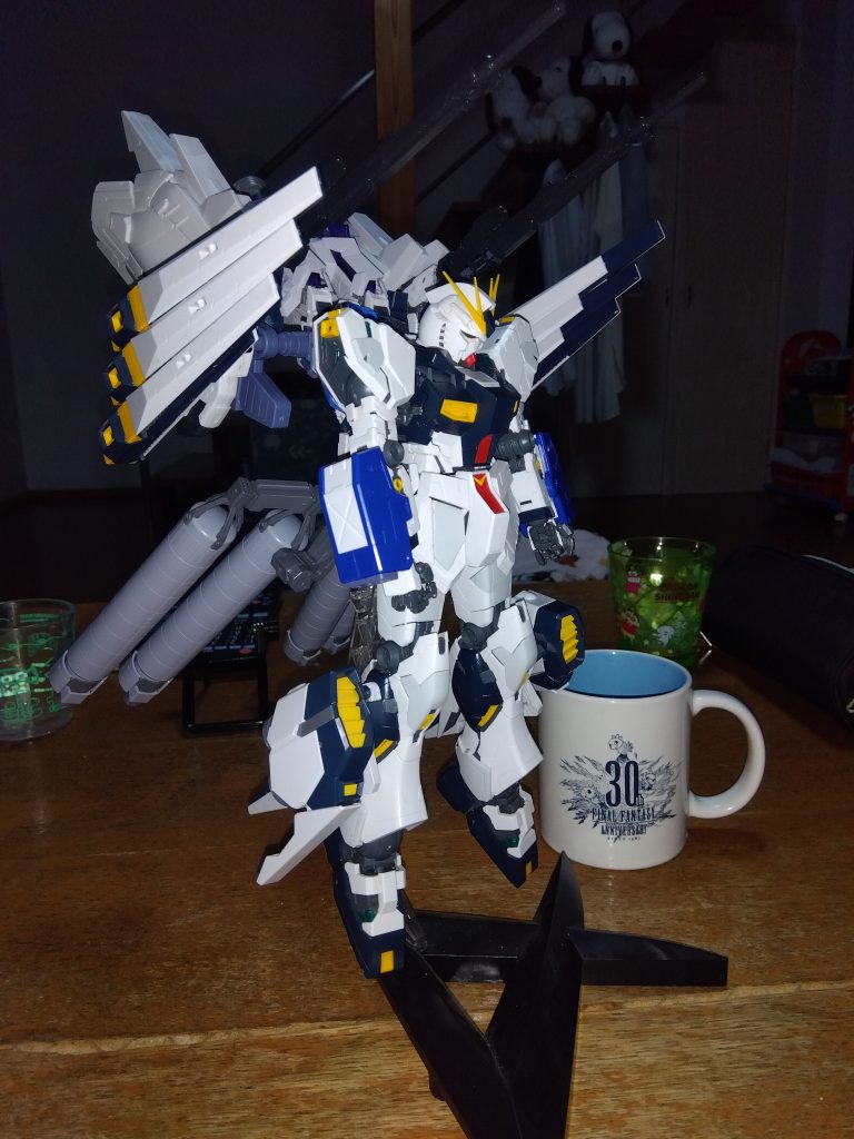 早くニューガンダムを完成させて飾りたいデス＼(^o^)／