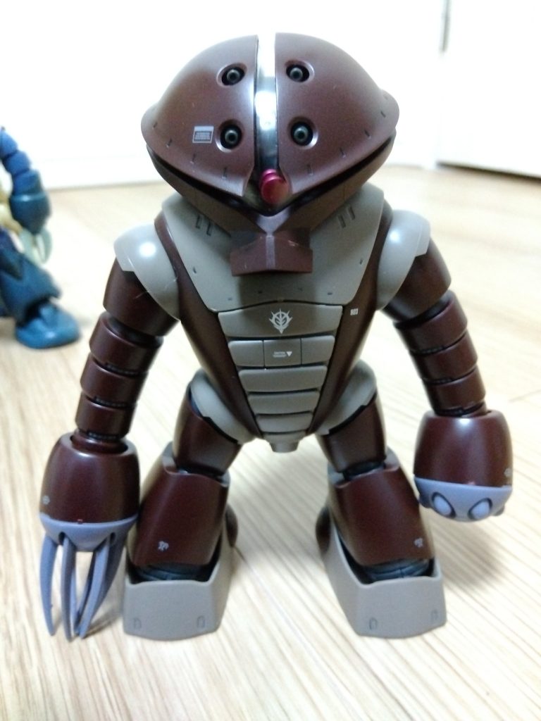 アッガイ(二体目)–5枚目/制作者：@toyo06r