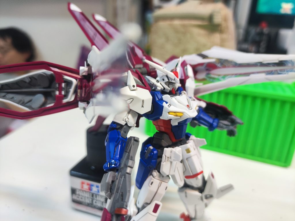 LOブースター·ガンダム–4枚目/制作者：@IVANREX2003