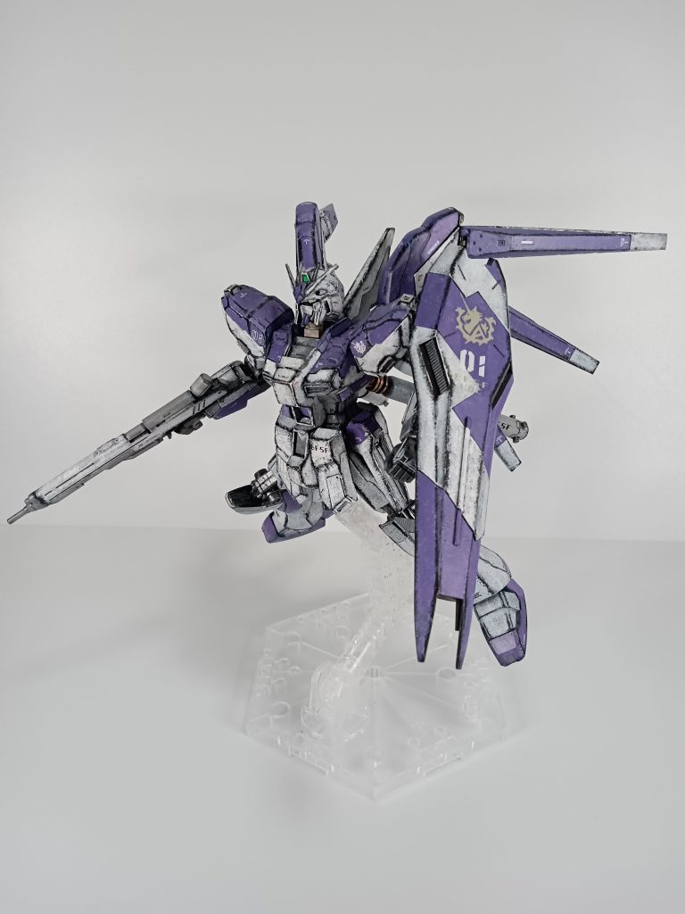 Hi-νガンダム　HGUC–4枚目/制作者：@okki