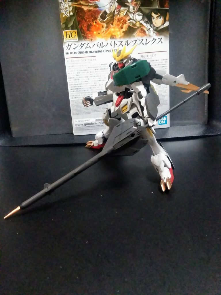 では、今回の目玉『対艦ランスメイス❓』  ・・・不思議な名前🤔　　　　　　　　　   ご覧の通りに長いです😍