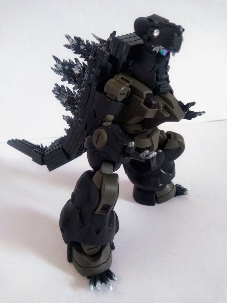 ハイ。日本が世界に誇る怪獣映画😊 第一作上映は 1954 年と相成ります😁 思えば自分の少年時代には夏休みや『〇曜ロードショー』にて多々TV 放映されておりました🤔 此がとっても楽しみだった思い出😍💖