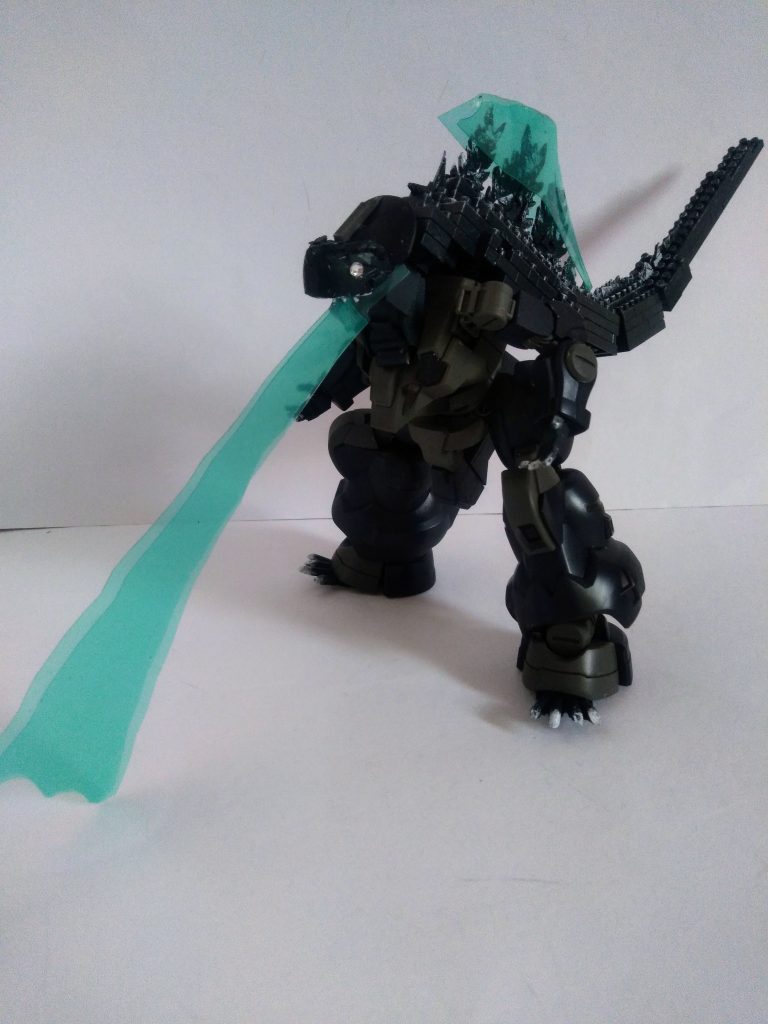 あっ!『この五時裸』は自分の好きなお話しからお気に入りのパーツをチョイスしてあります😁なので決まった個体ではありません😤ところで『五時裸』の名前の由来はご存知でしょうか❓『ゴリラ🦍 + クジラ🐳』となります🧐『クリラ』じゃなくて良かった😔💨お目汚し ありがとうございました。