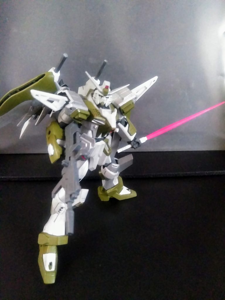 リアタイで『ビルド ダイバーズ』が放映されていた頃。ガンスタ様の一読者だった自分が、諸先輩方の投稿作品に影響を受けて、作成した子となります😁