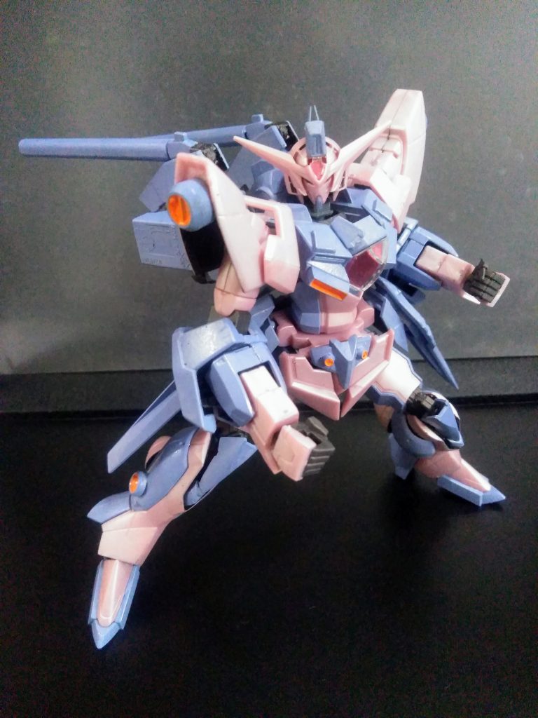 この子はフォース『ディストラクション』所属『ガンダム ダブル フェイズ』となります😁　ご覧の通り『リボーンズ ガンダム トランザムver,』からの転生です😆 