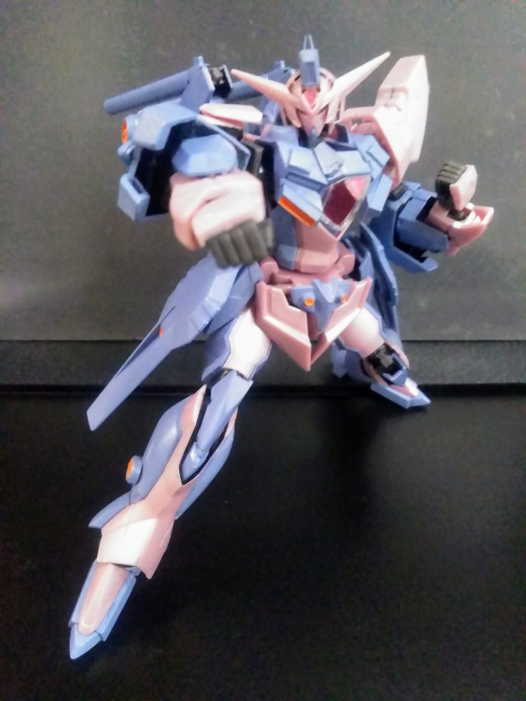 そして『ソウさん』は『次元覇王流』の使い手だったりします😲 自身の外見にコンプレックスがあるので、その事を払拭するために『アノ師匠』に師事を仰いだのとか😤『次元覇王流❗　聖拳突き❗❗』